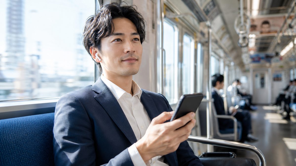通勤中にリスニングで英語学習を立て直す海外赴任前のビジネスパーソン